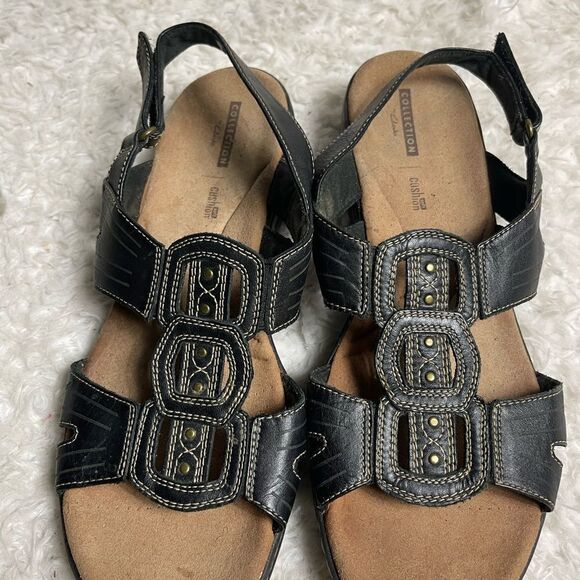 Clarks leather dark Brown strap sandals hook and loop Velcro strap.SZ11 . - Picture 3 of 9